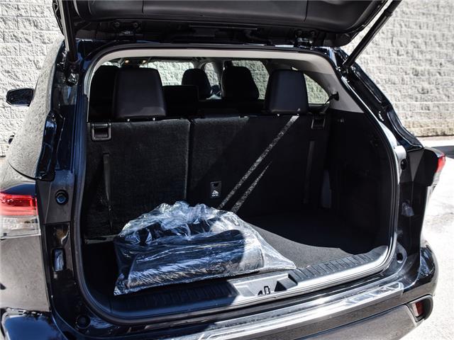 2022 Toyota Highlander Limited (Stk: P9696) in Toronto - Image 8 of 29