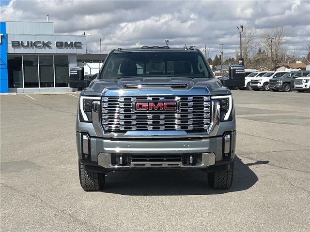 2025 GMC Sierra 3500HD 4WD Crew Cab 159  Denali (Stk: UC1980) in High River - Image 2 of 20