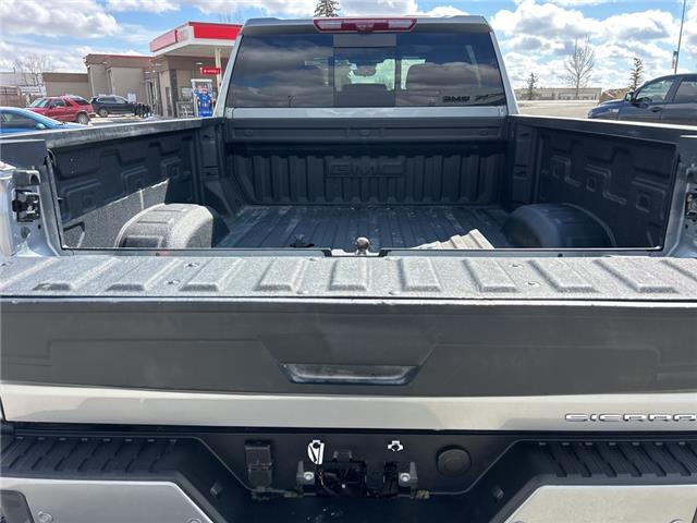 2025 GMC Sierra 3500HD 4WD Crew Cab 159  Denali (Stk: UC1980) in High River - Image 7 of 20