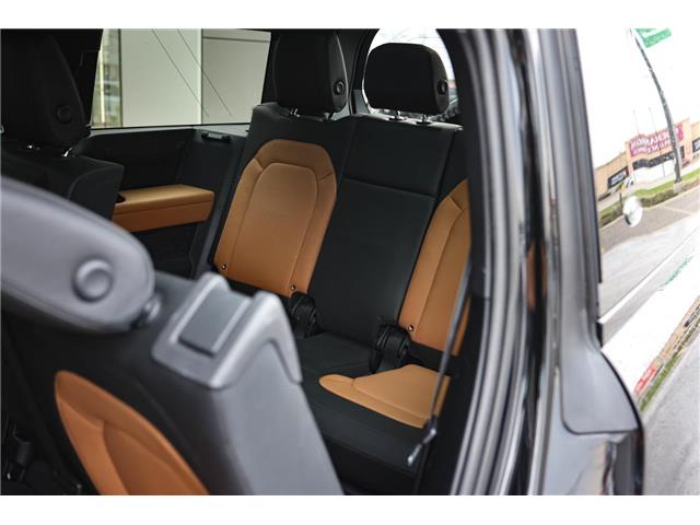 2023 Land Rover Defender X-Dynamic SE (Stk: TL14079) in London - Image 42 of 46