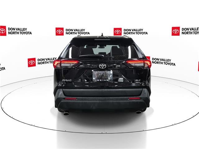 2024 Toyota RAV4 XLE (Stk: 10120342A) in Markham - Image 7 of 34