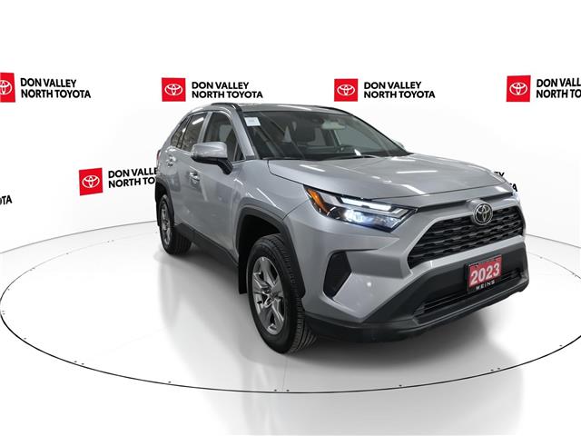2023 Toyota RAV4 XLE (Stk: 10U6550) in Markham - Image 2 of 34