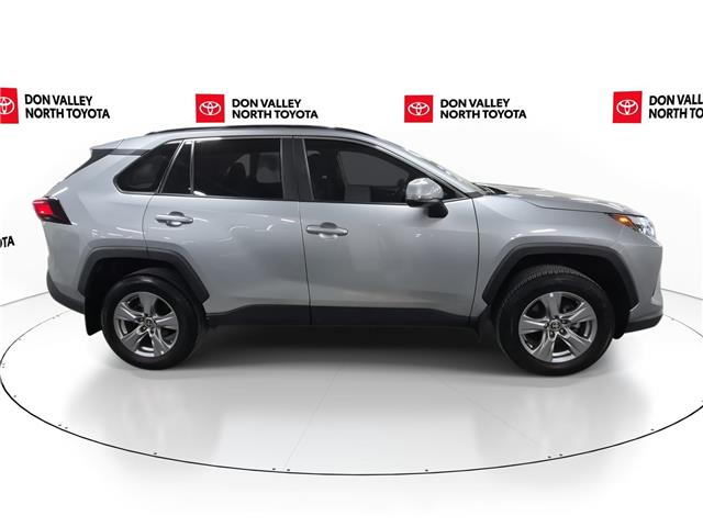 2023 Toyota RAV4 XLE (Stk: 10U6550) in Markham - Image 9 of 34