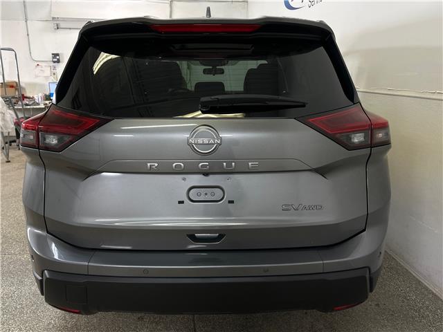 2024 Nissan Rogue SV Moonroof (Stk: 43826J) in Belleville - Image 6 of 31