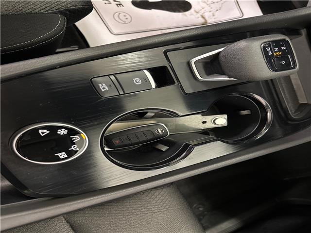 2024 Nissan Rogue SV Moonroof (Stk: 43826J) in Belleville - Image 18 of 31