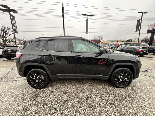 2026 Jeep Compass North (Stk: 26-264) in Sarnia - Image 5 of 24
