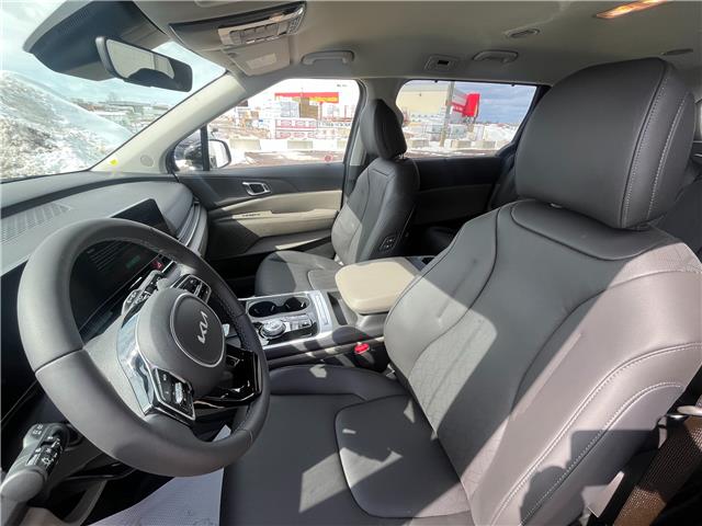 2026 Kia Carnival Hybrid EX (Stk: CR26011) in Cold Lake - Image 10 of 31