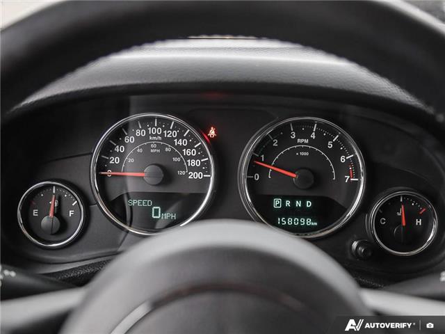 2015 Jeep Wrangler Unlimited Sahara (Stk: 174799) in London - Image 15 of 27