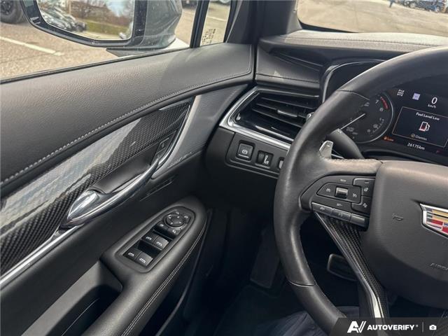 2023 Cadillac XT6 Sport (Stk: D6A036A) in Oakville - Image 17 of 32
