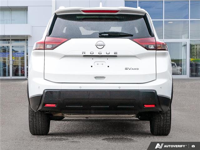 2024 Nissan Rogue SV Moonroof (Stk: DR0010) in London - Image 5 of 27