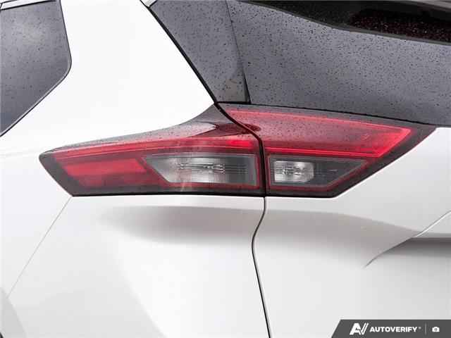 2024 Nissan Rogue SV Moonroof (Stk: DR0010) in London - Image 11 of 27