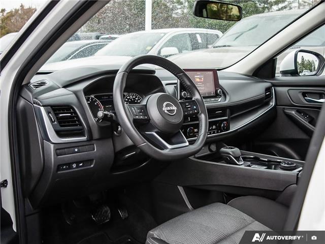 2024 Nissan Rogue SV Moonroof (Stk: DR0010) in London - Image 12 of 27