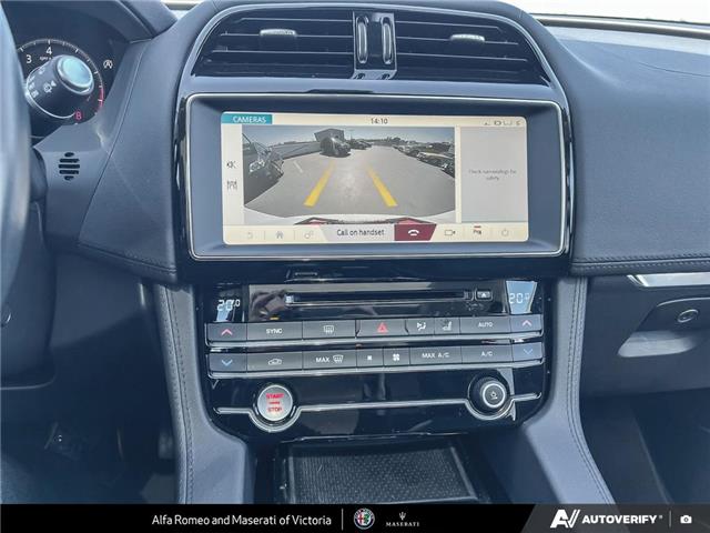 2020 Jaguar F-PACE 30t Prestige (Stk: 205941) in Victoria - Image 18 of 24
