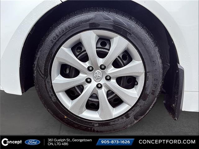 2023 Toyota Corolla LE (Stk: 03324) in GEORGETOWN - Image 7 of 17
