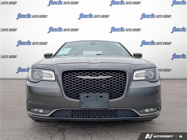 2019 Chrysler 300 S (Stk: 1032) in Kitchener - Image 2 of 23