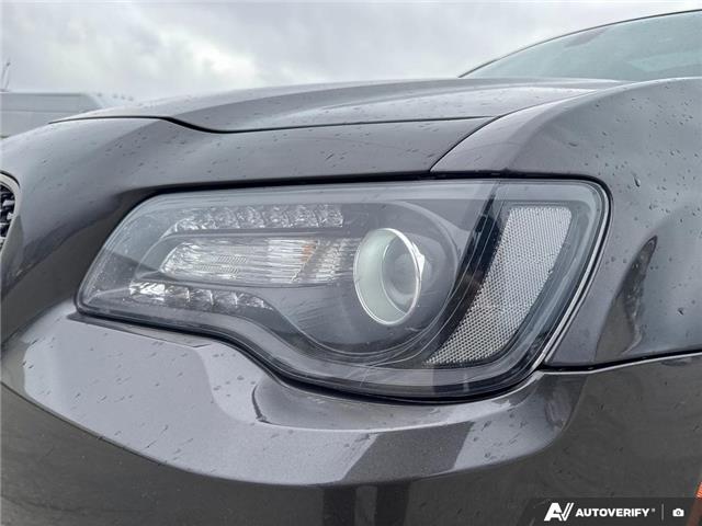 2019 Chrysler 300 S (Stk: 1032) in Kitchener - Image 7 of 23