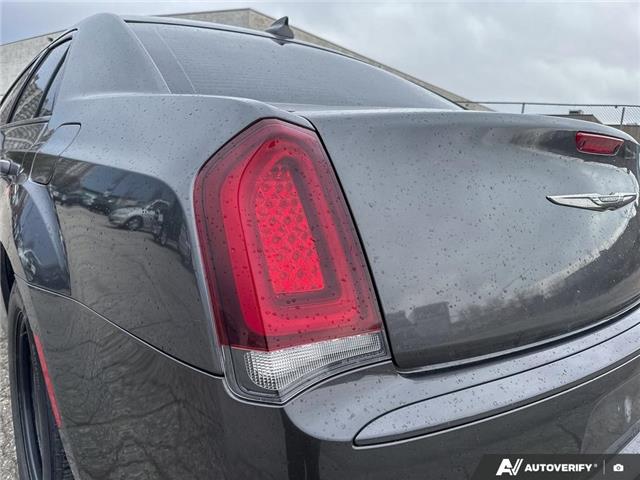 2019 Chrysler 300 S (Stk: 1032) in Kitchener - Image 9 of 23
