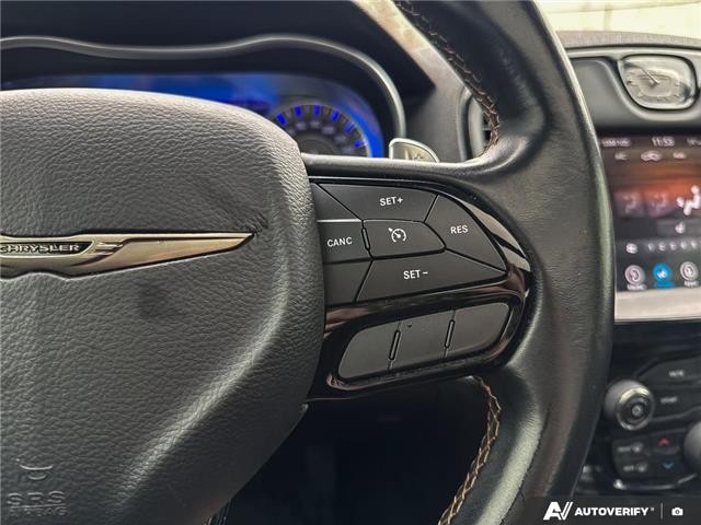 2019 Chrysler 300 S (Stk: 1032) in Kitchener - Image 14 of 23