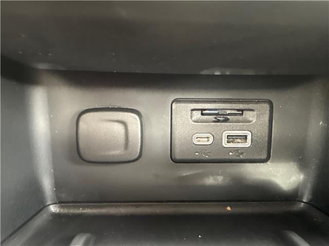 2022 GMC Acadia Denali (Stk: 138695) in Port Hope - Image 12 of 33