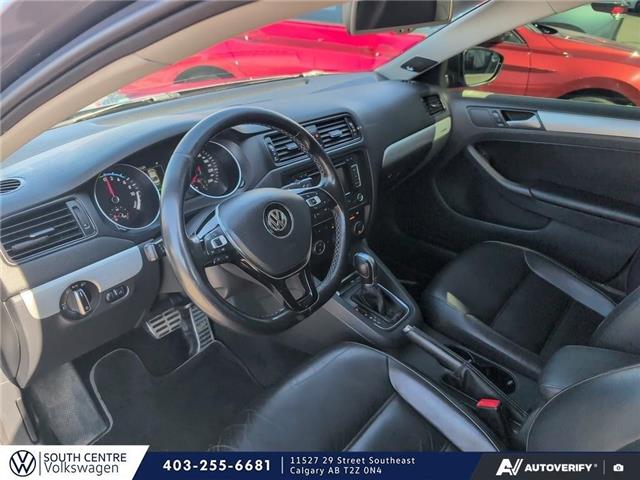 2015 Volkswagen Jetta Turbocharged Hybrid Base (Stk: SU7716A) in Calgary - Image 12 of 24