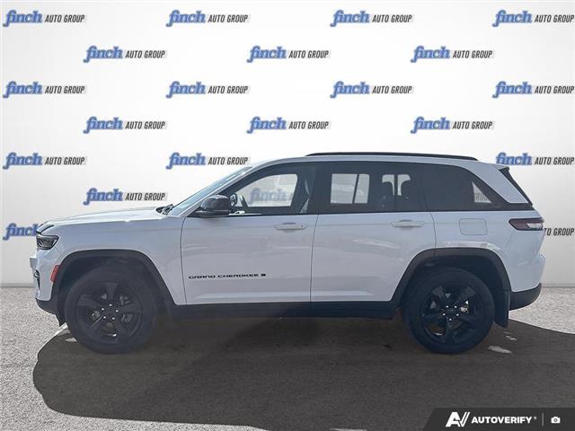 2024 Jeep Grand Cherokee Laredo (Stk: 165807) in London - Image 3 of 26