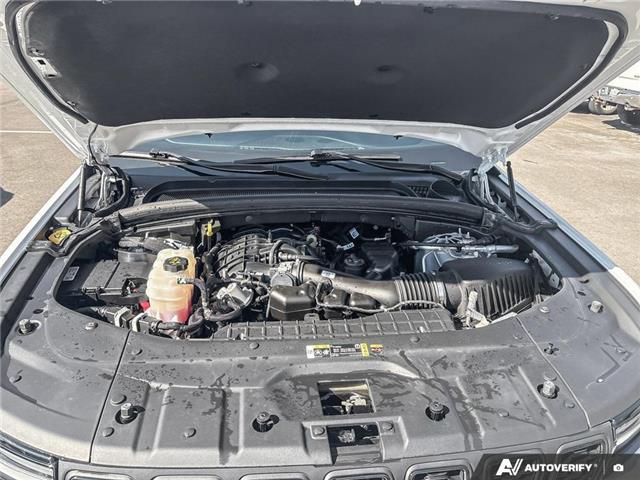 2024 Jeep Grand Cherokee Laredo (Stk: 165807) in London - Image 10 of 26