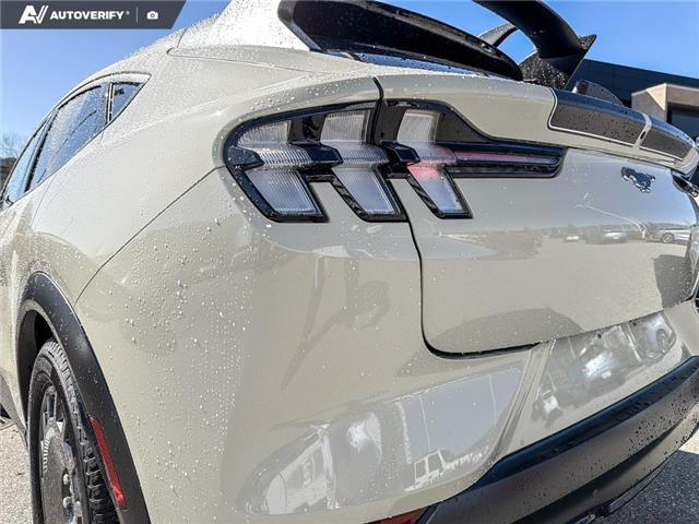 2025 Ford Mustang Mach-E GT (Stk: 25ME4726) in North Vancouver - Image 11 of 25
