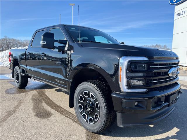 2026 Ford F-350 Platinum (Stk: T95633) in Hague - Image 2 of 14