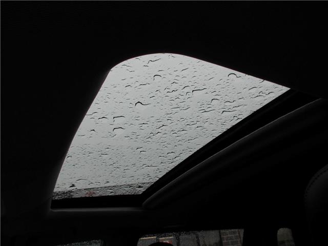 2019 Toyota Highlander XLE (Stk: 26124B) in Peterborough - Image 13 of 30