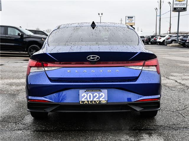 2022 Hyundai Elantra Preferred w/Sun & Tech Pkg (Stk: LCTB00547A) in Tilbury - Image 5 of 26