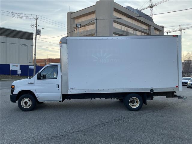 2017 Ford E-450 Cutaway Base (Stk: 4896) in KITCHENER - Image 4 of 18