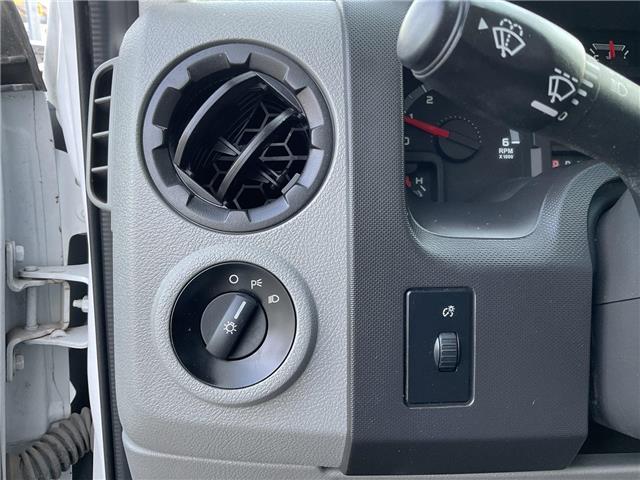 2017 Ford E-450 Cutaway Base (Stk: 4896) in KITCHENER - Image 12 of 18