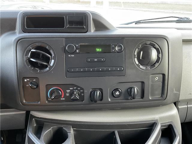 2017 Ford E-450 Cutaway Base (Stk: 4896) in KITCHENER - Image 15 of 18