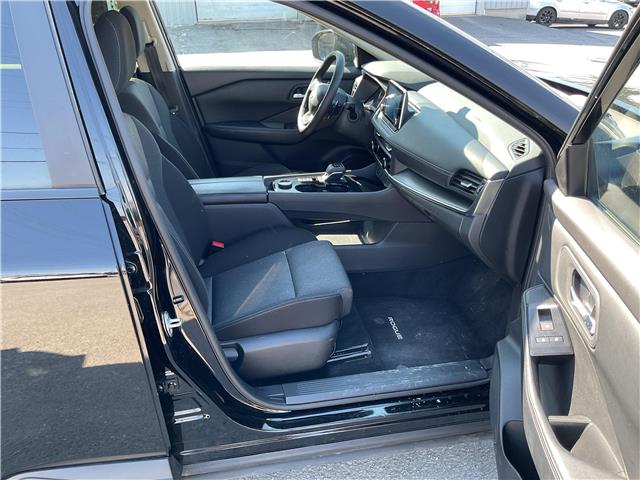 2025 Nissan Rogue  (Stk: 260309) in Kingston - Image 12 of 34