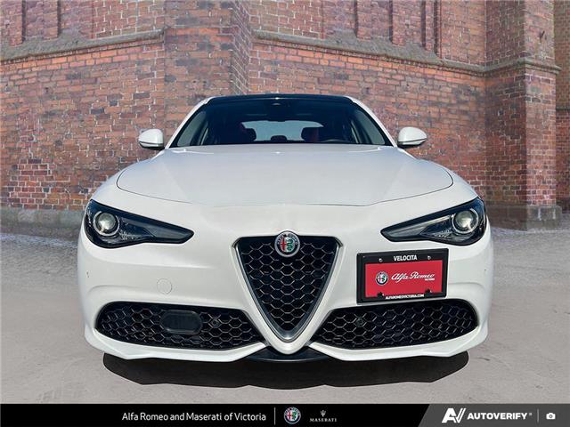 2018 Alfa Romeo Giulia ti (Stk: 912470) in Victoria - Image 2 of 25