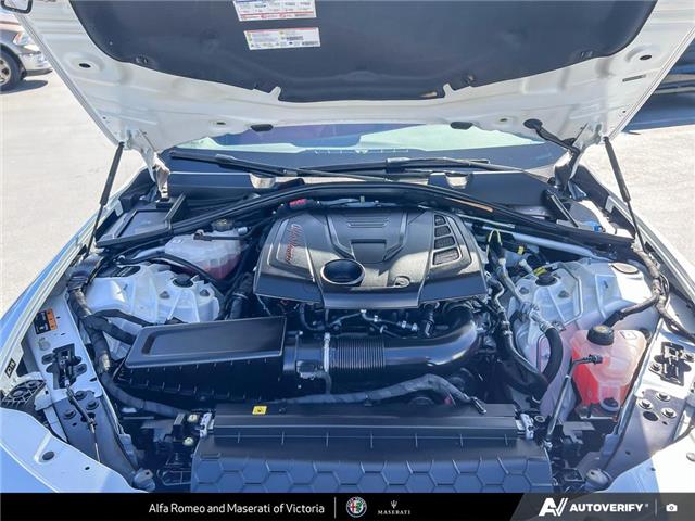 2018 Alfa Romeo Giulia ti (Stk: 912470) in Victoria - Image 9 of 25