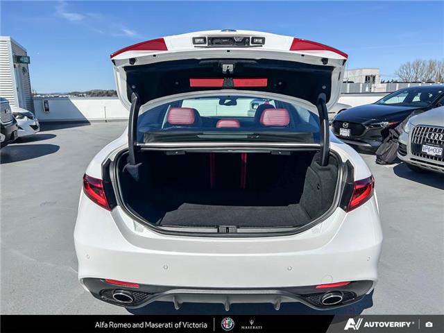 2018 Alfa Romeo Giulia ti (Stk: 912470) in Victoria - Image 11 of 25