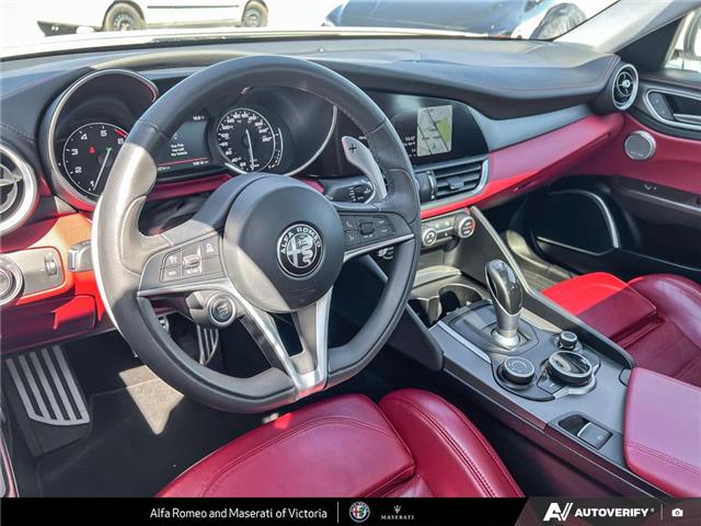 2018 Alfa Romeo Giulia ti (Stk: 912470) in Victoria - Image 12 of 25