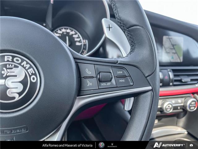 2018 Alfa Romeo Giulia ti (Stk: 912470) in Victoria - Image 15 of 25