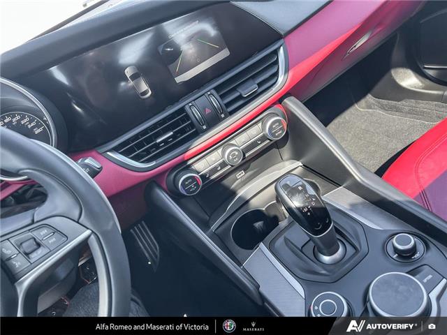 2018 Alfa Romeo Giulia ti (Stk: 912470) in Victoria - Image 17 of 25