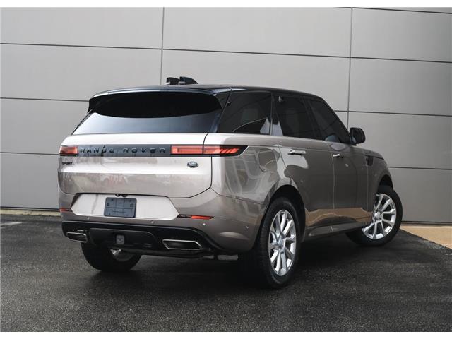 2023 Land Rover Range Rover Sport Dynamic SE (Stk: PL21014) in London - Image 3 of 40 2023 Land Rover Range Rover Sport Dynamic SE (Stk: PL21014) in London - Image 3 of 40