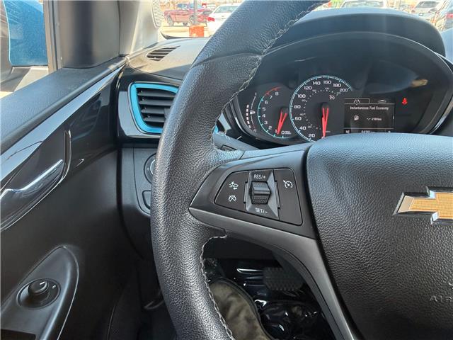 2020 Chevrolet Spark 2LT CVT in Sarnia - Image 17 of 27