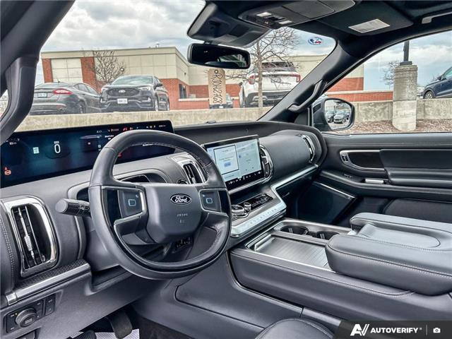 2025 Ford Expedition Max Platinum (Stk: RJ0H2768) in Hamilton - Image 10 of 19