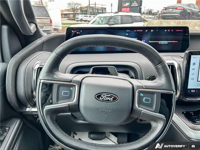 2025 Ford Expedition Max Platinum (Stk: RJ0H2768) in Hamilton - Image 11 of 19
