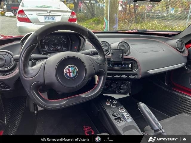 2015 Alfa Romeo 4C Base (Stk: 912461) in Victoria - Image 11 of 21