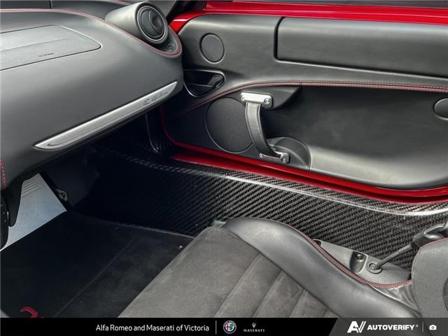 2015 Alfa Romeo 4C Base (Stk: 912461) in Victoria - Image 21 of 21