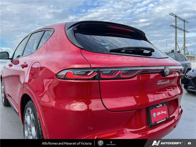 2025 Alfa Romeo Tonale PHEV Tributo (Stk: 912390) in Victoria - Image 10 of 24