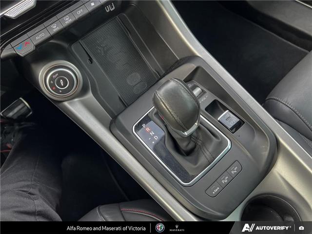 2025 Alfa Romeo Tonale PHEV Tributo (Stk: 912390) in Victoria - Image 17 of 24