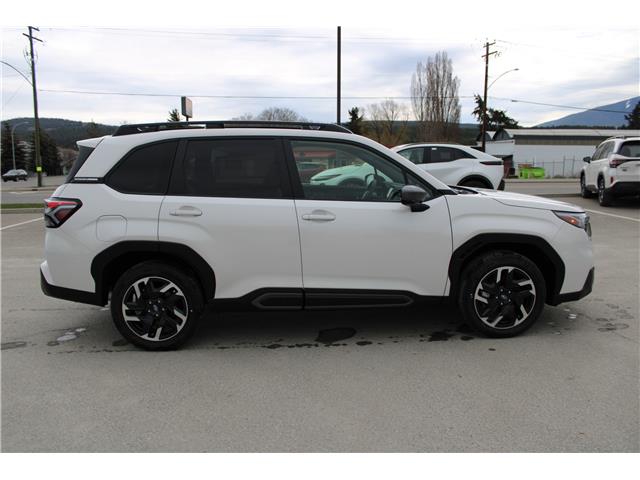 2026 Subaru Forester Limited (Stk: 458459) in Cranbrook - Image 2 of 28
