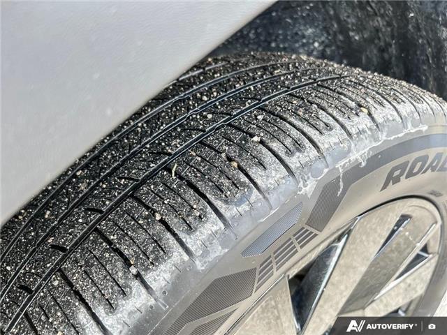 2025 Volkswagen Atlas 2.0 TSI Highline (Stk: KU0490) in Okotoks - Image 7 of 24